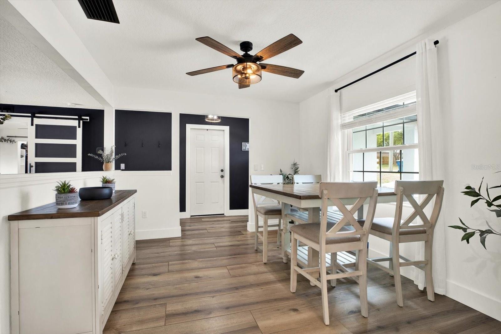 WEEKI WACHEE WOODLANDS - Residential