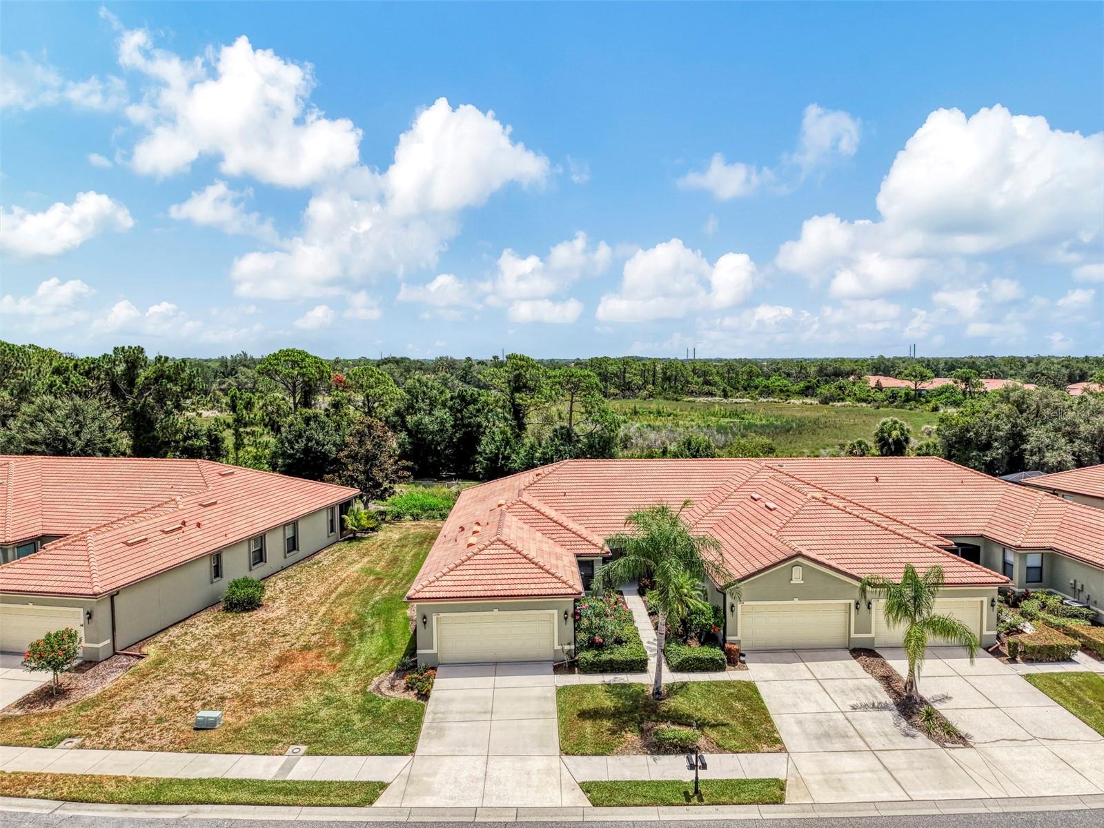 VENETIAN FALLS PH 2 - Residential