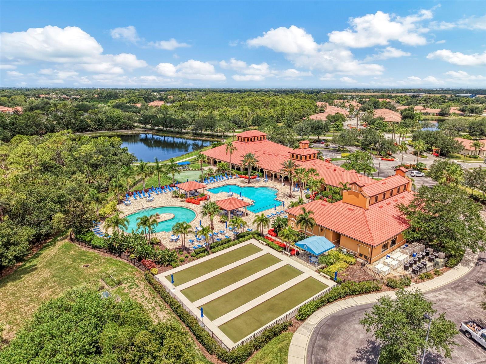 VENETIAN FALLS PH 2 - Residential