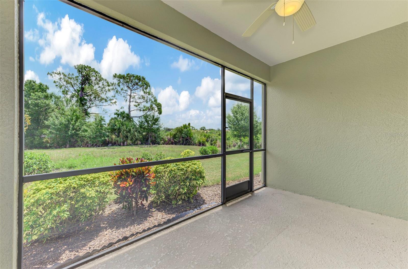 VENETIAN FALLS PH 2 - Residential