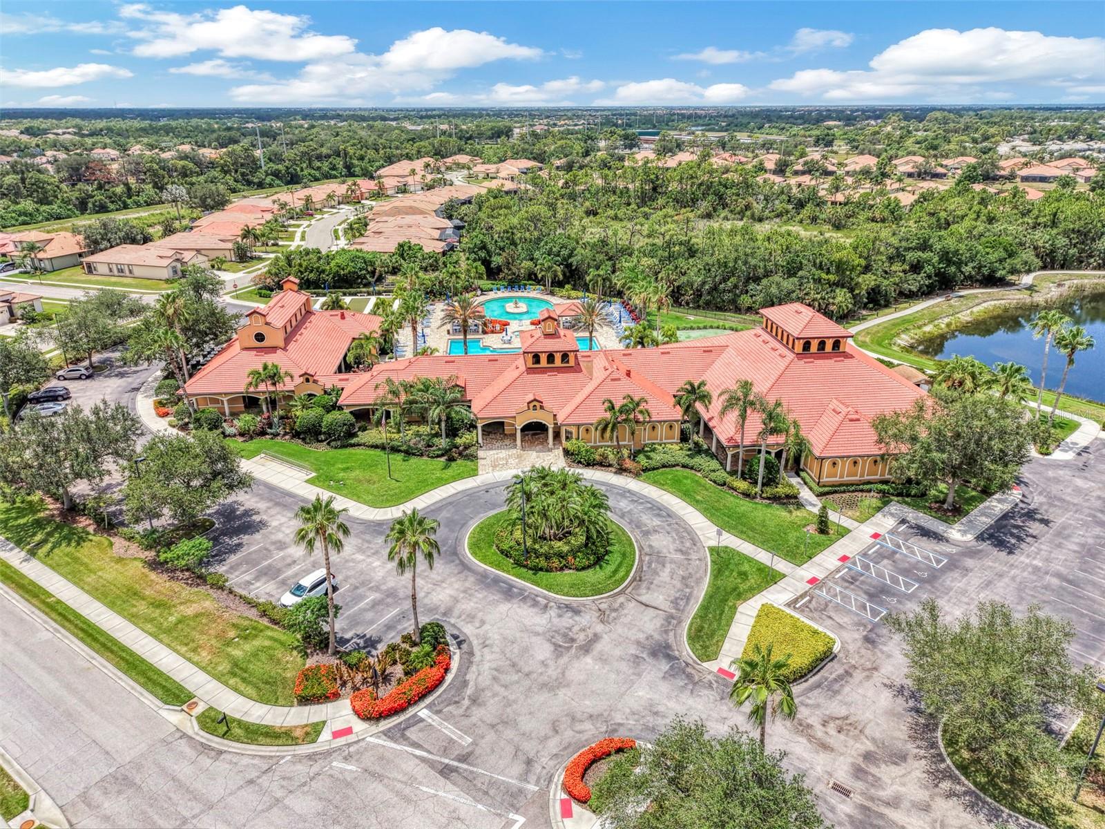 VENETIAN FALLS PH 2 - Residential