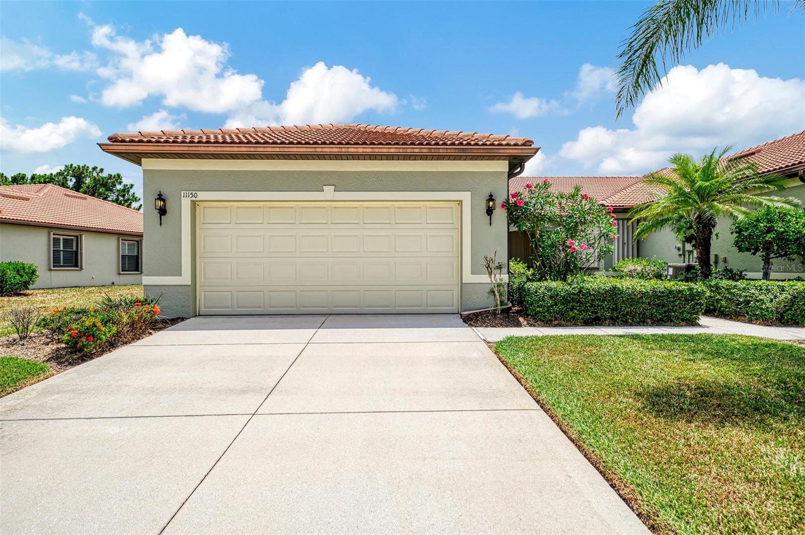VENETIAN FALLS PH 2 - Residential