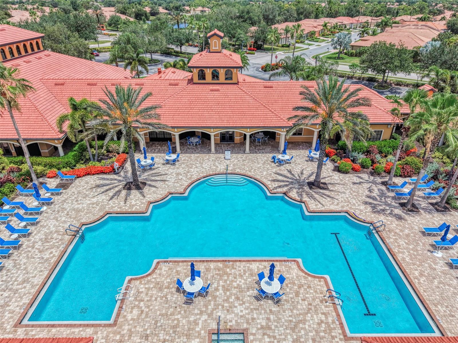 VENETIAN FALLS PH 2 - Residential
