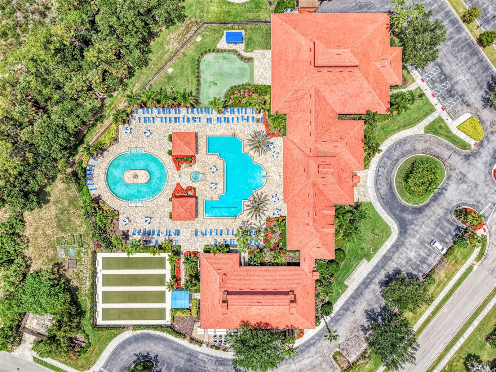 VENETIAN FALLS PH 2 - Residential