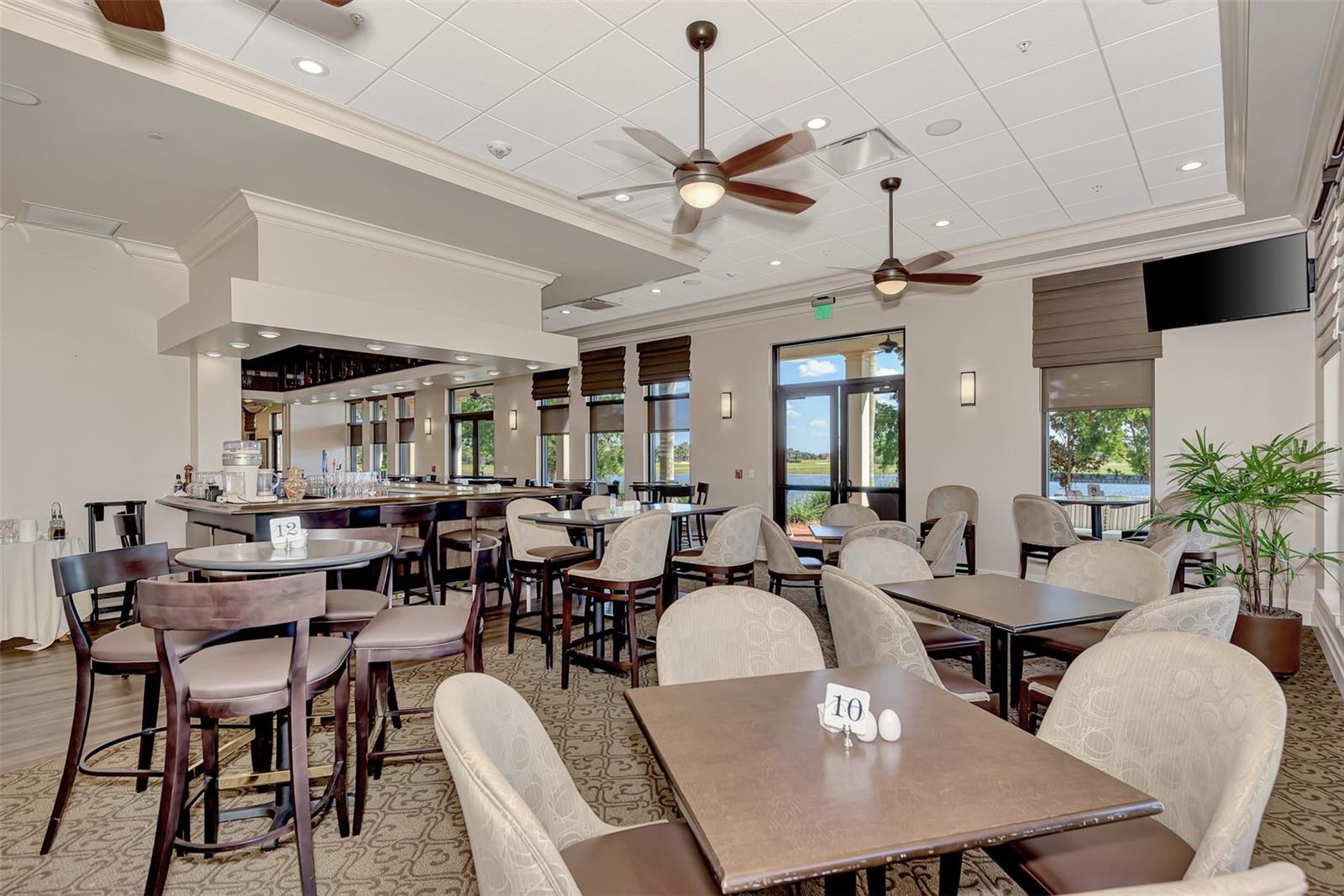 SARASOTA NATIONAL PH 8 - Residential