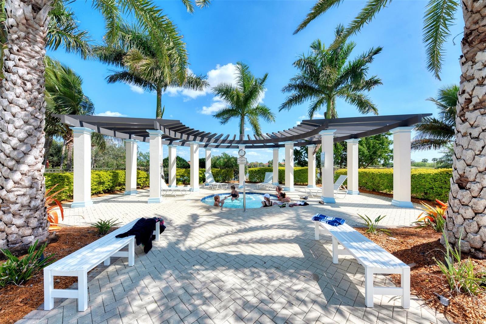 SARASOTA NATIONAL PH 8 - Residential