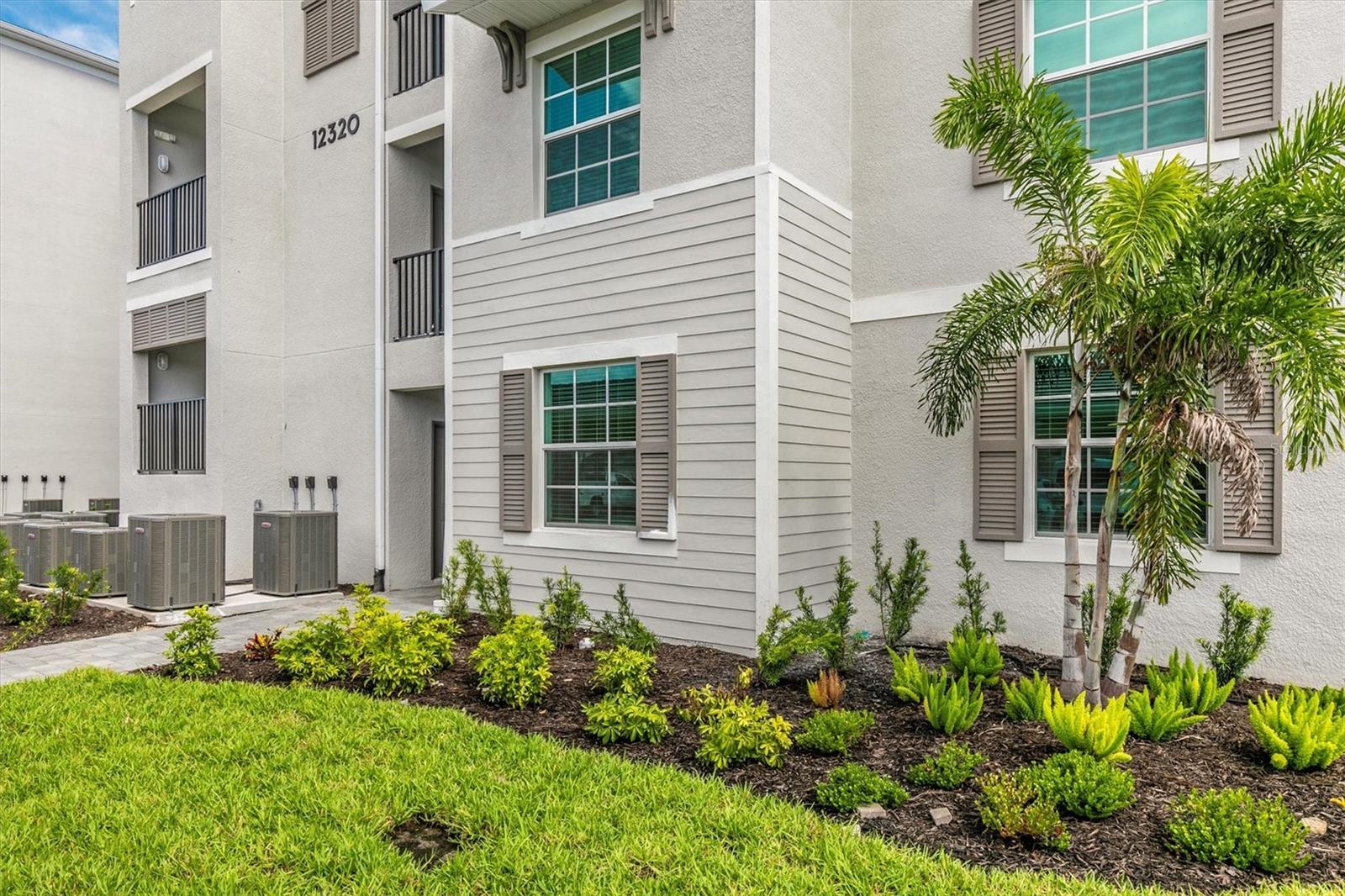 WELLEN PARK GOLF & COUNTRY CLUB - Residential