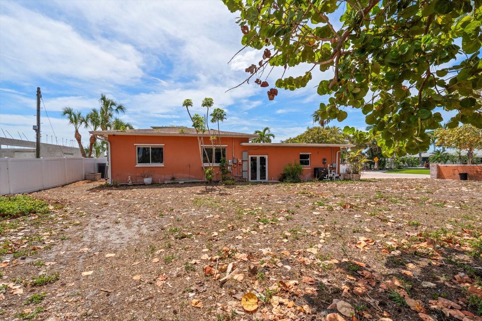 ST. PETERSBURG BEACH NORTH - Residential