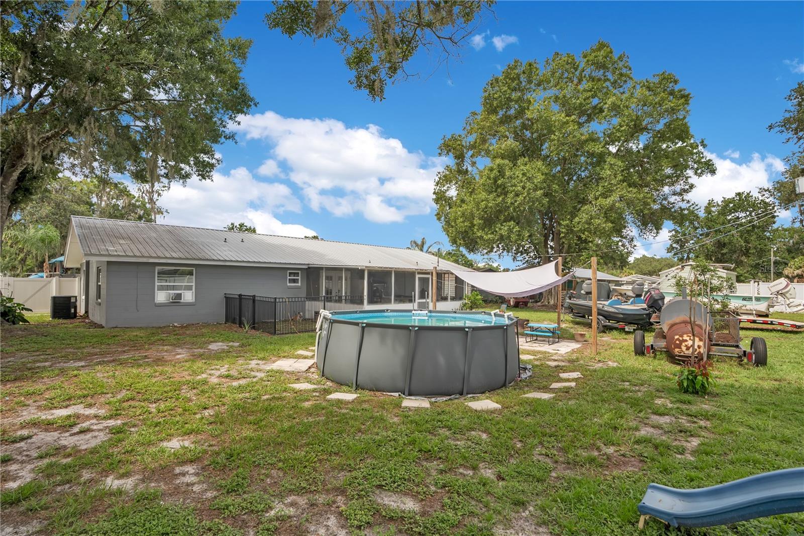 PINE LAKE SUB - Residential