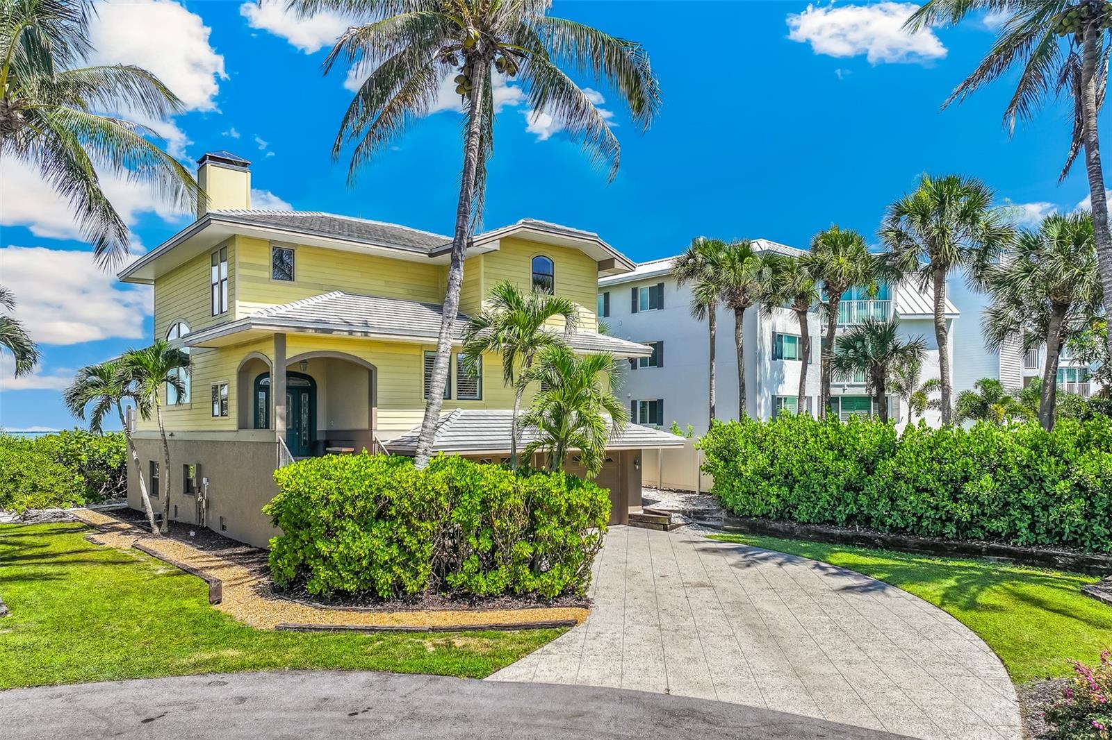 GRANDE QUAY 02 - Residential