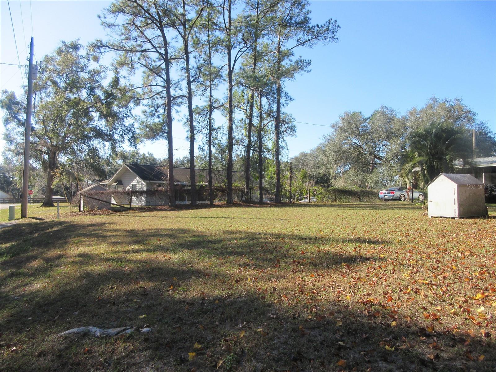 WOODS & LAKES - Residential
