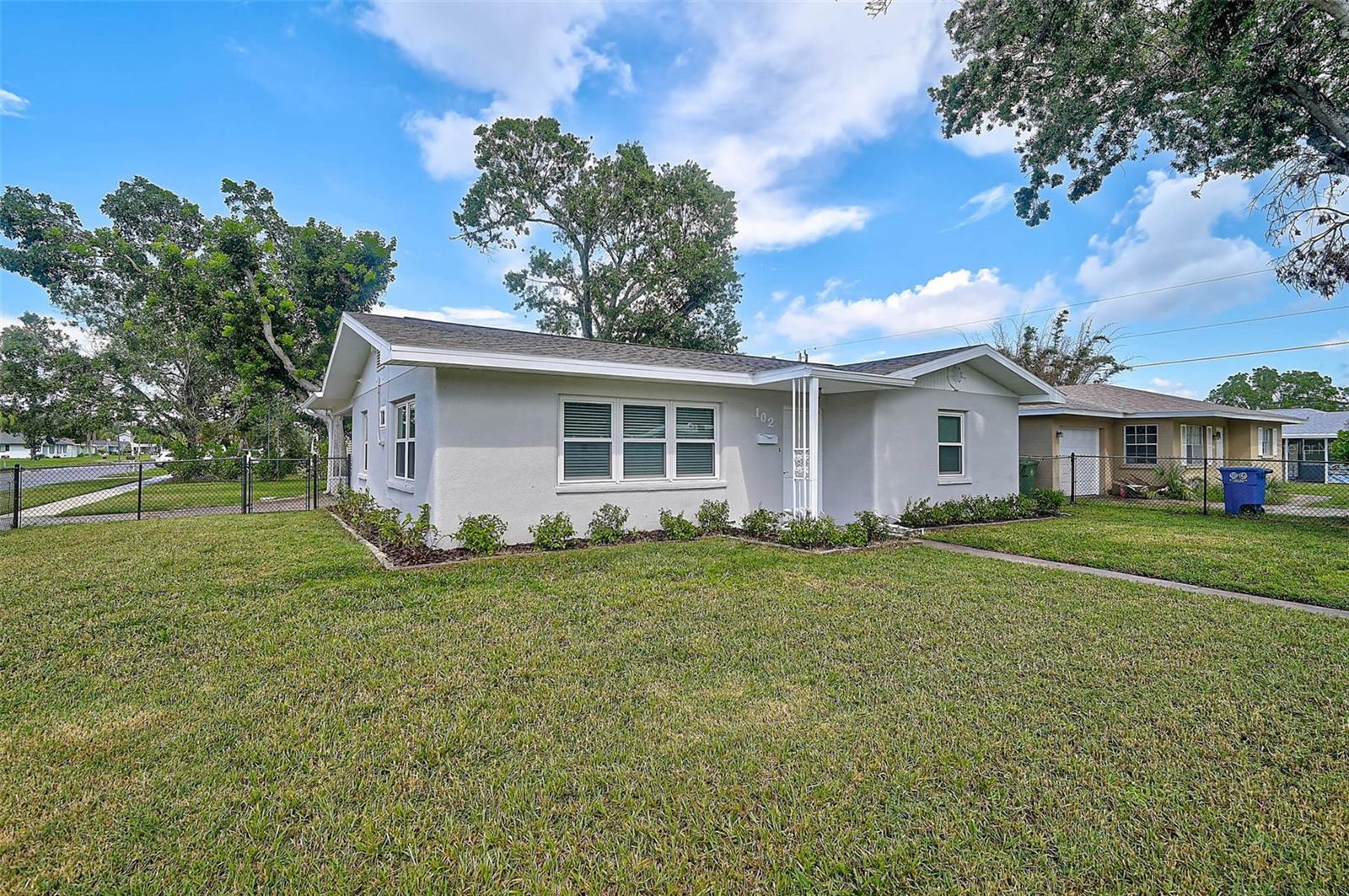 MANATEE GARDENS THIRD SEC - Residential