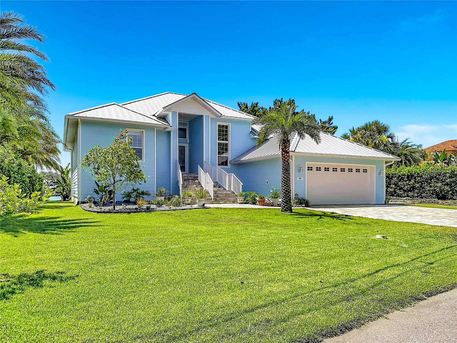 CRYSTAL RIVER WATERFRONT - Residential