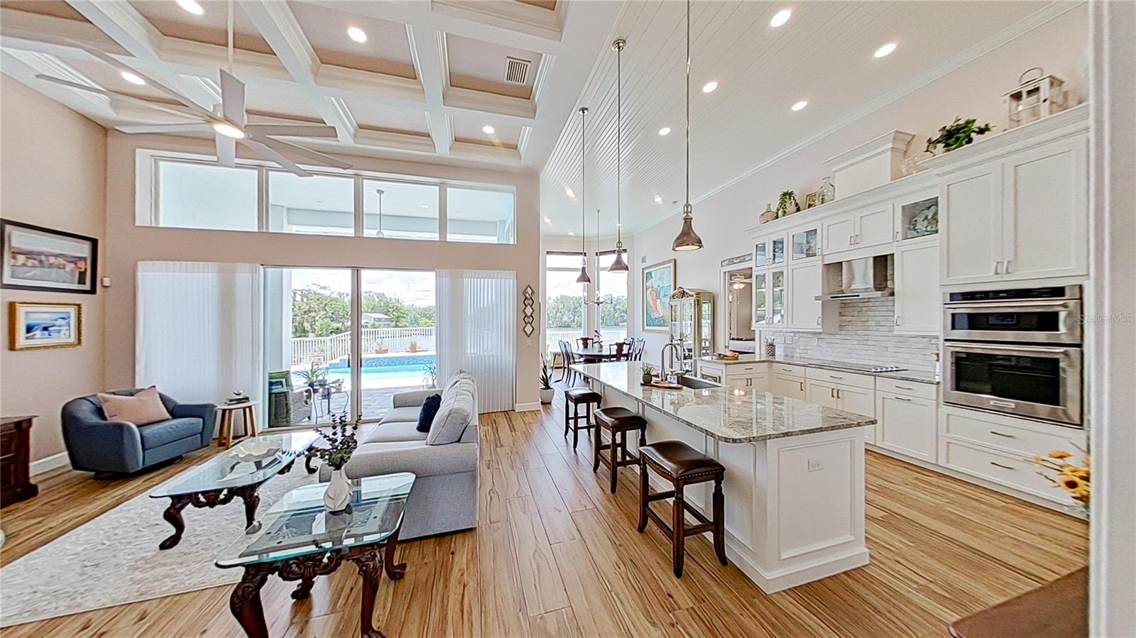 CRYSTAL RIVER WATERFRONT - Residential