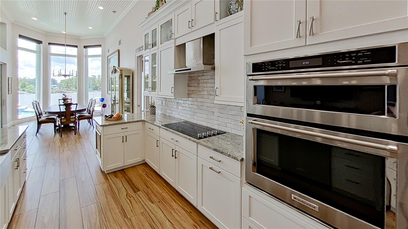 CRYSTAL RIVER WATERFRONT - Residential