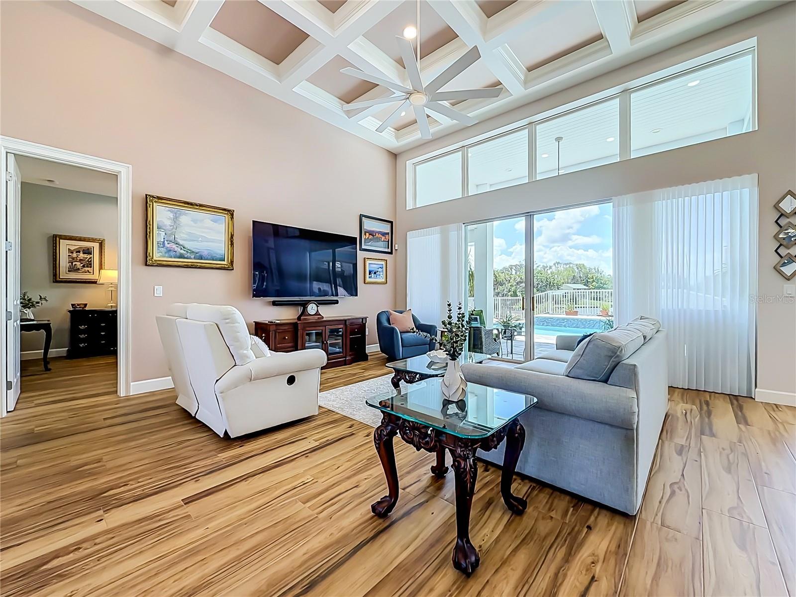 CRYSTAL RIVER WATERFRONT - Residential
