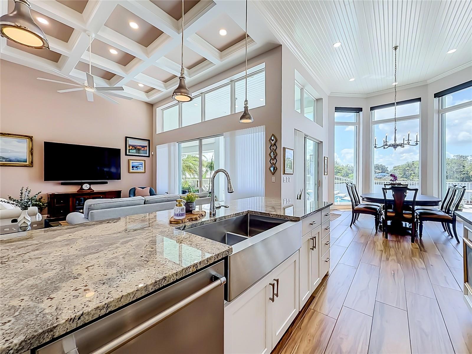 CRYSTAL RIVER WATERFRONT - Residential