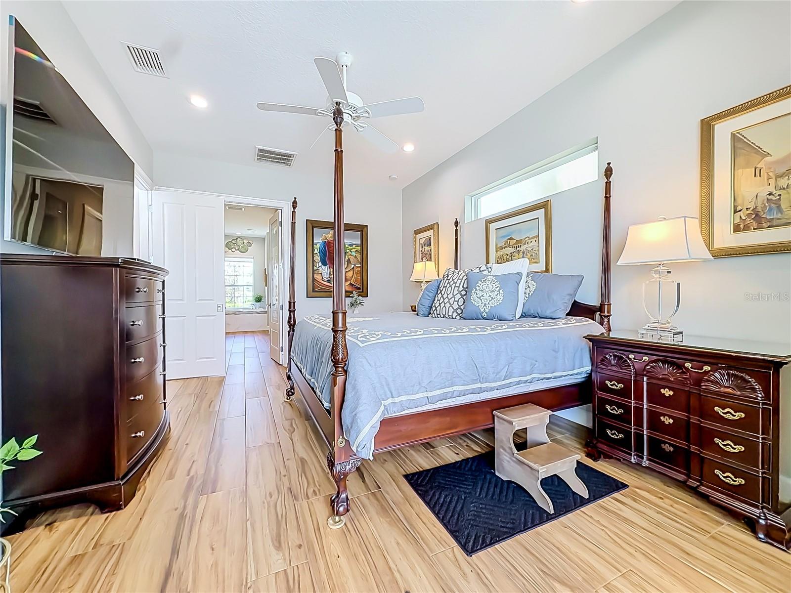 CRYSTAL RIVER WATERFRONT - Residential