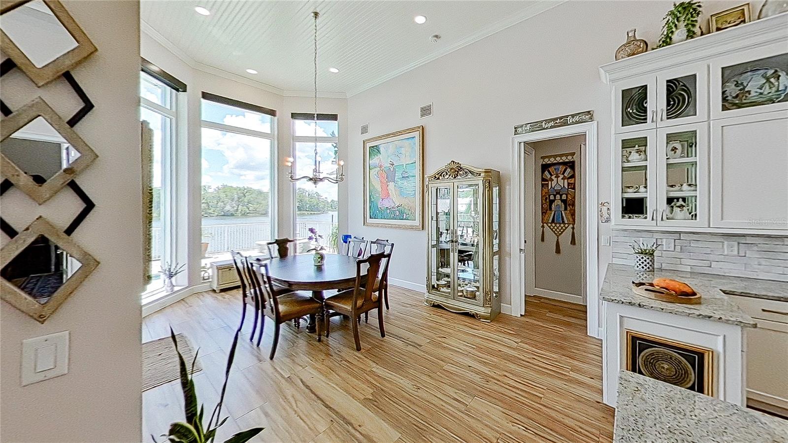CRYSTAL RIVER WATERFRONT - Residential