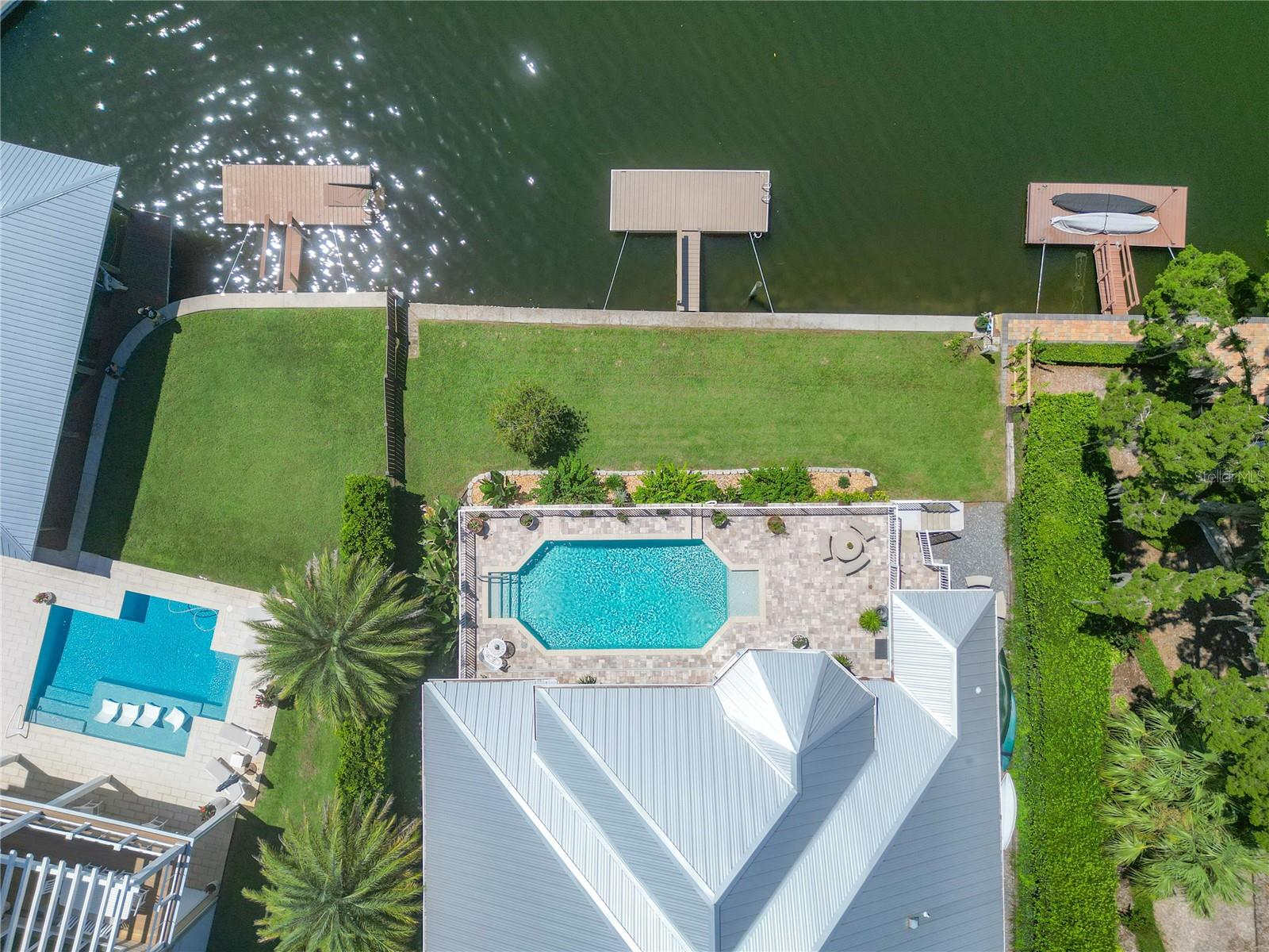 CRYSTAL RIVER WATERFRONT - Residential