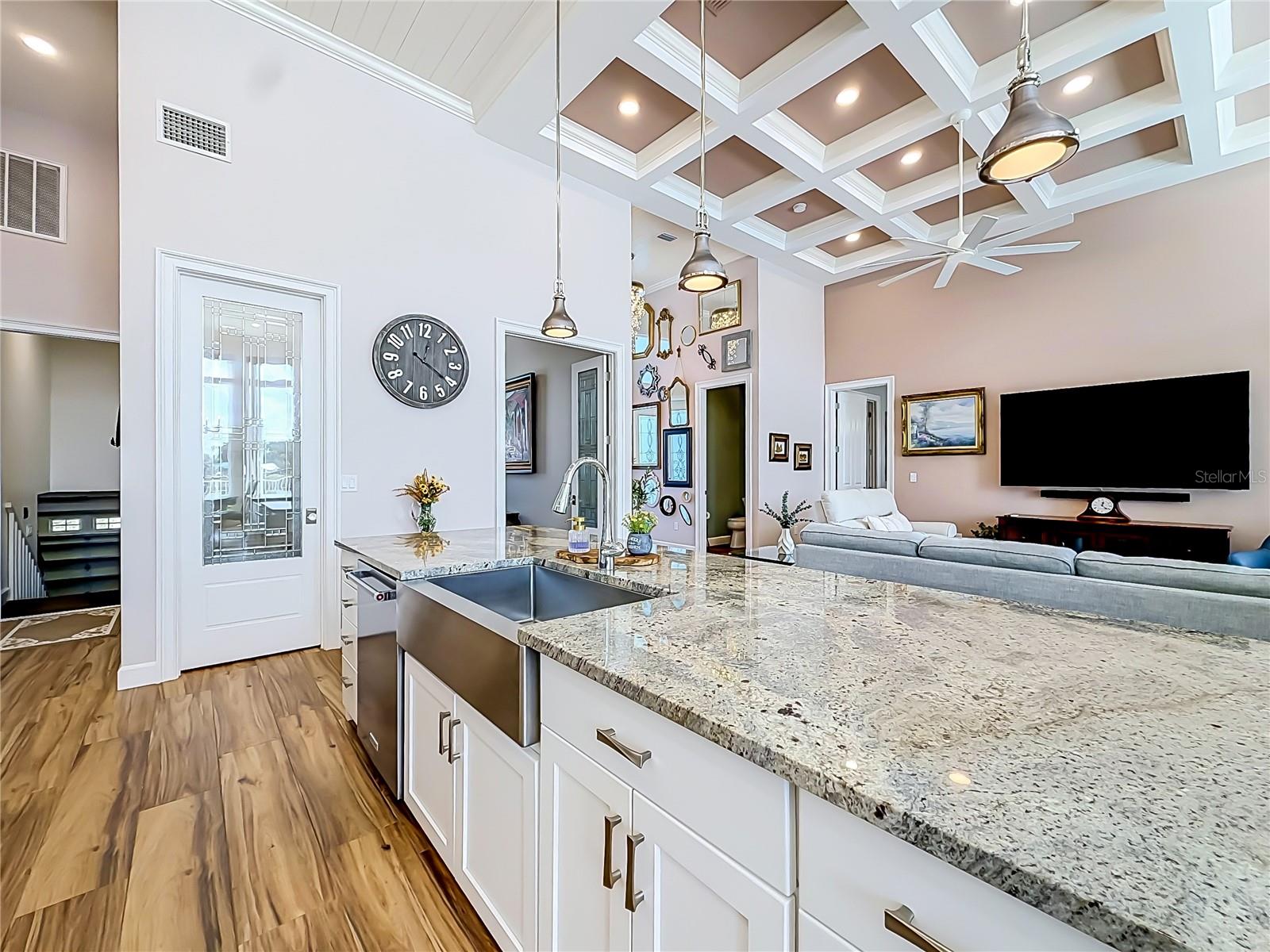 CRYSTAL RIVER WATERFRONT - Residential