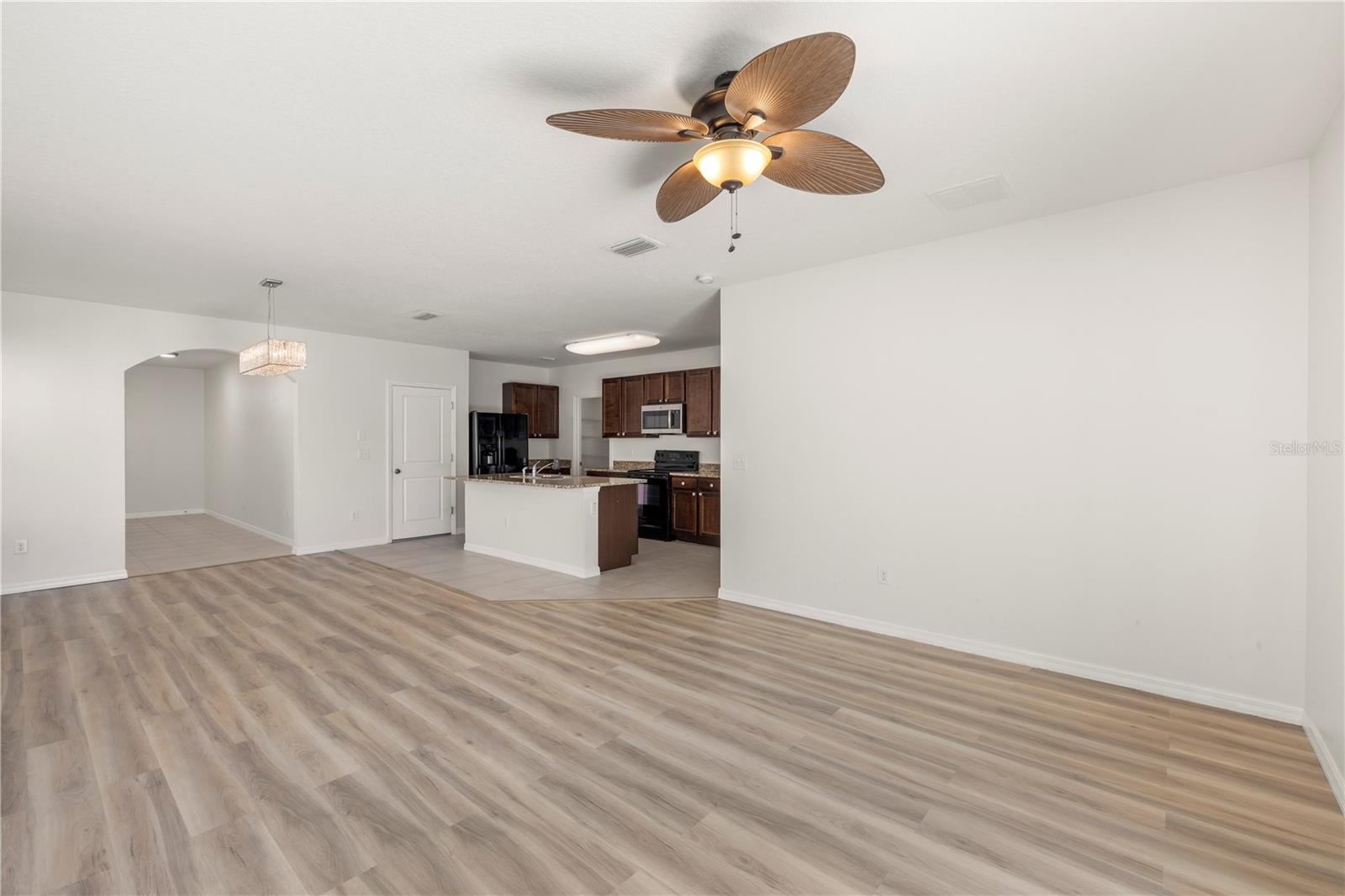 EPPERSON RANCH SOUTH PH 1 - Residential