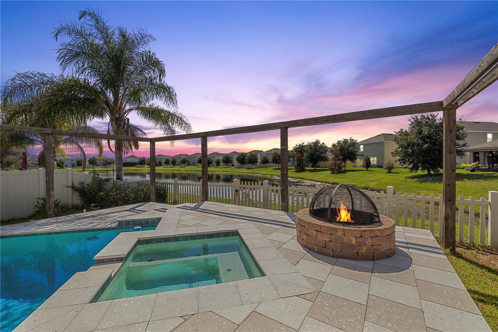 EPPERSON RANCH SOUTH PH 1 - Residential