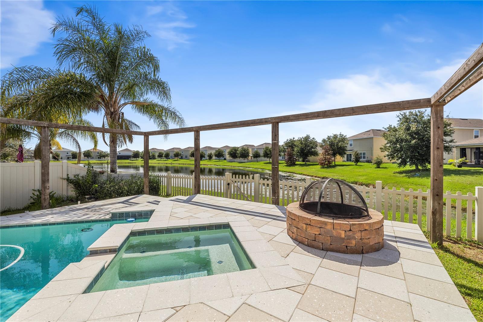 EPPERSON RANCH SOUTH PH 1 - Residential