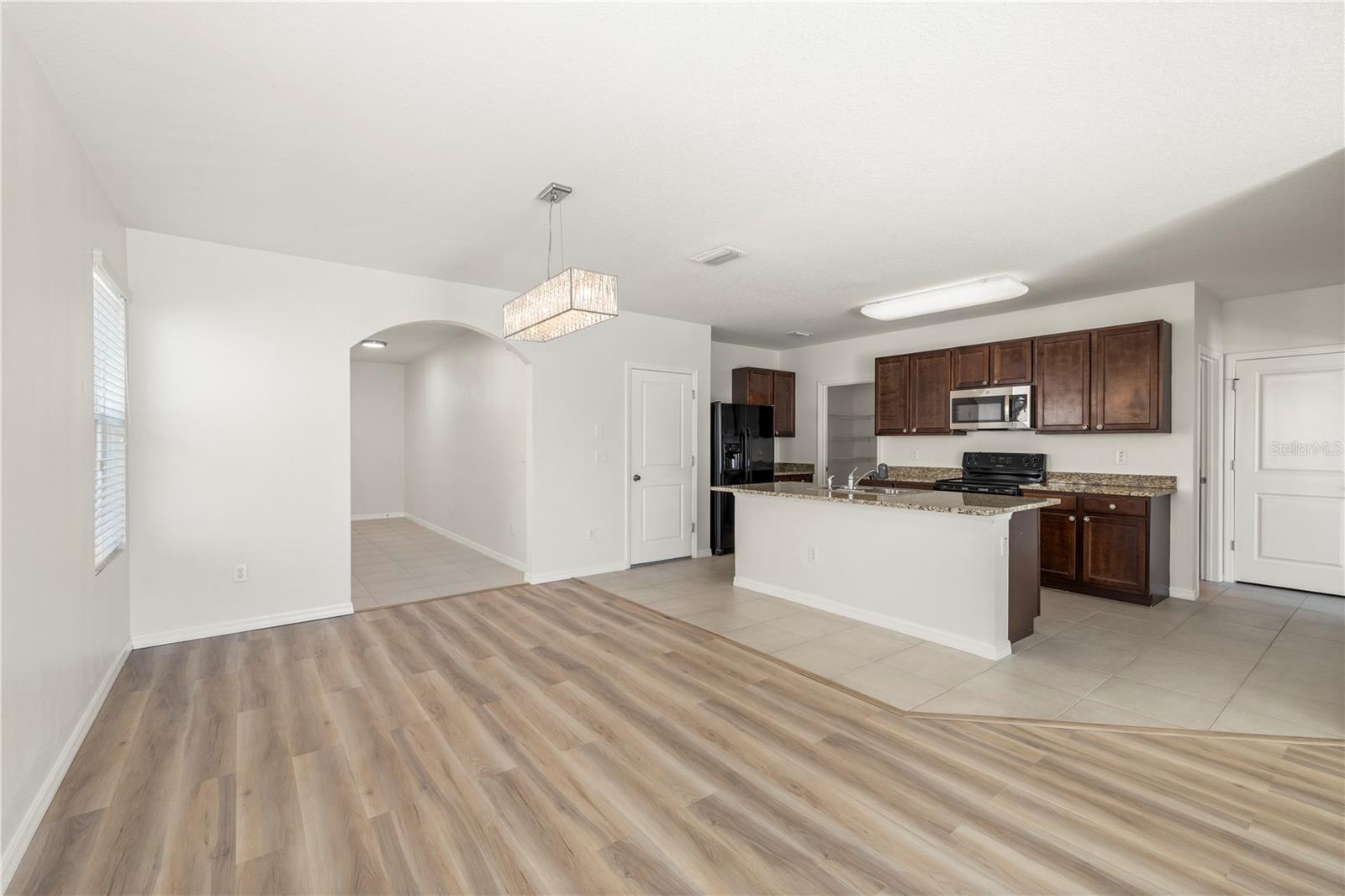 EPPERSON RANCH SOUTH PH 1 - Residential
