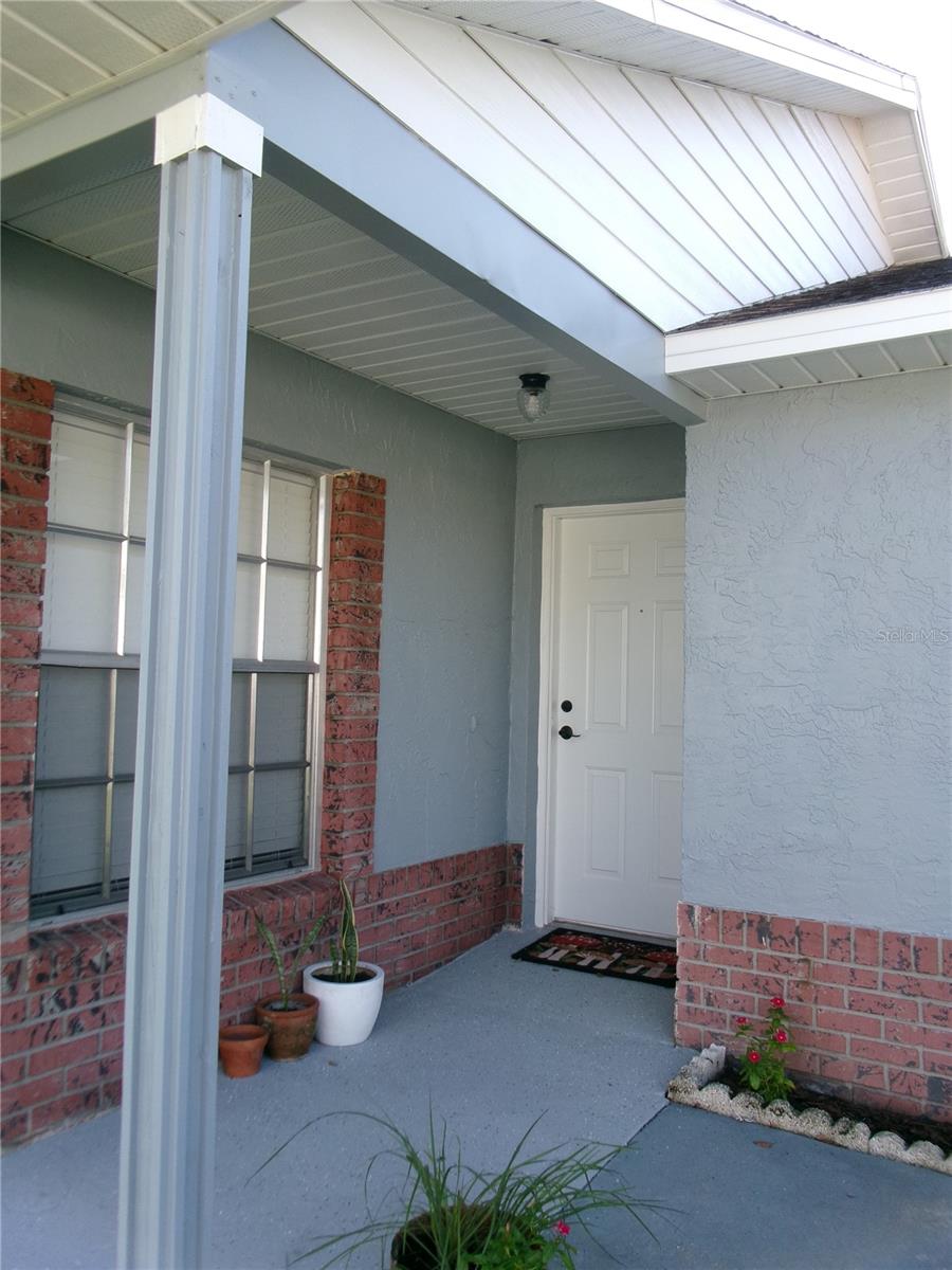 WHISPER LAKES - Residential