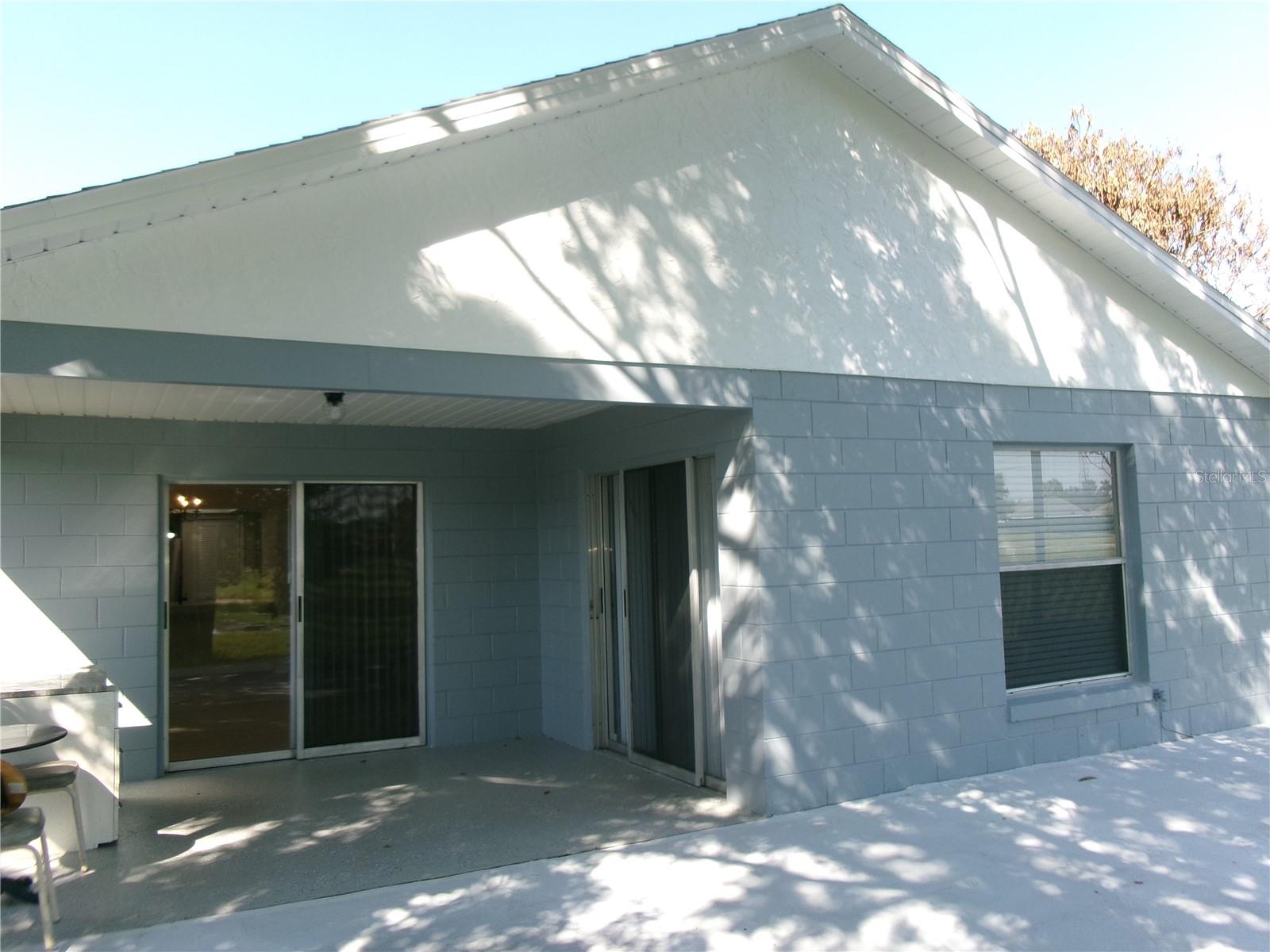 WHISPER LAKES - Residential