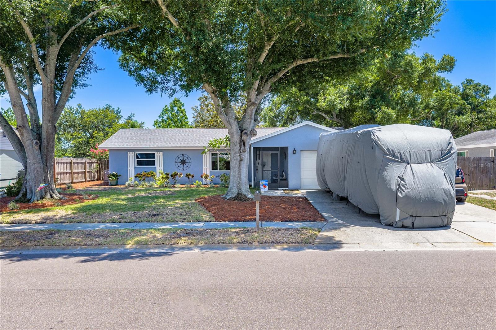 RIDGEWOOD ESTATES 12 ADD - Residential
