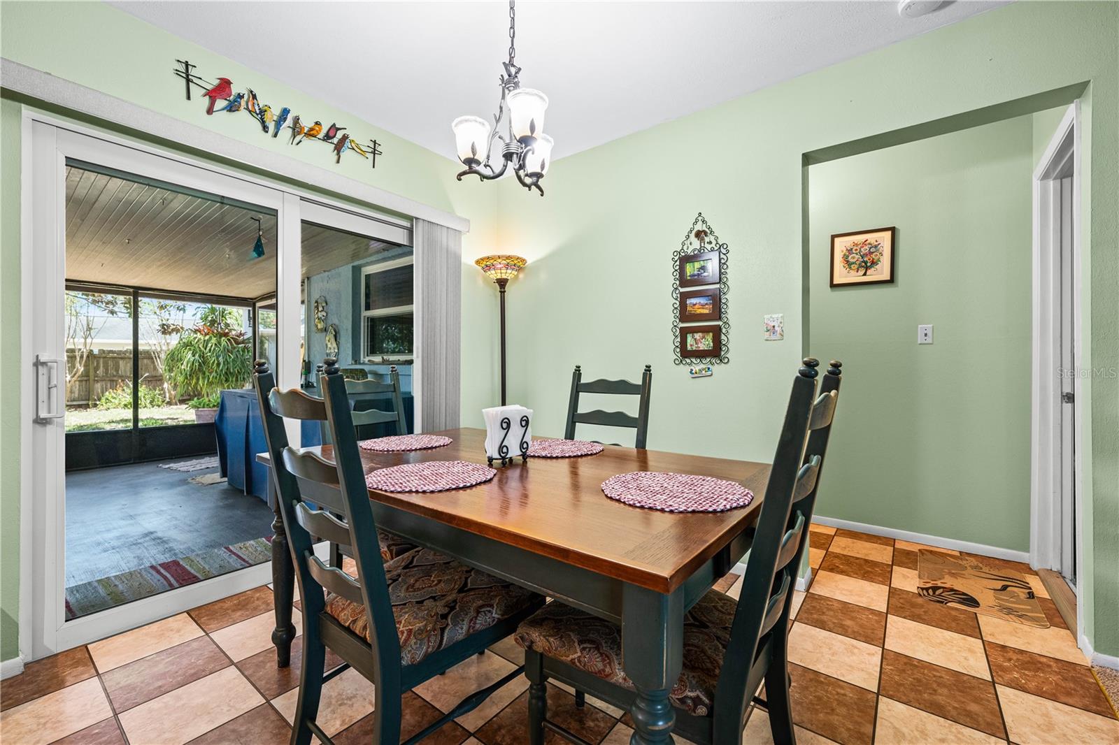 RIDGEWOOD ESTATES 12 ADD - Residential