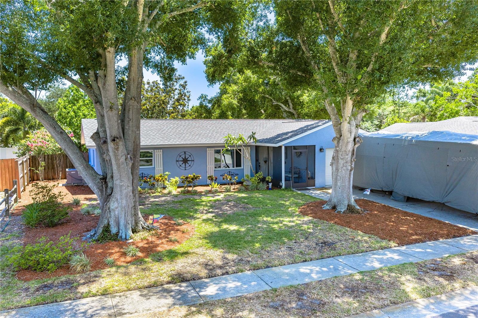 RIDGEWOOD ESTATES 12 ADD - Residential