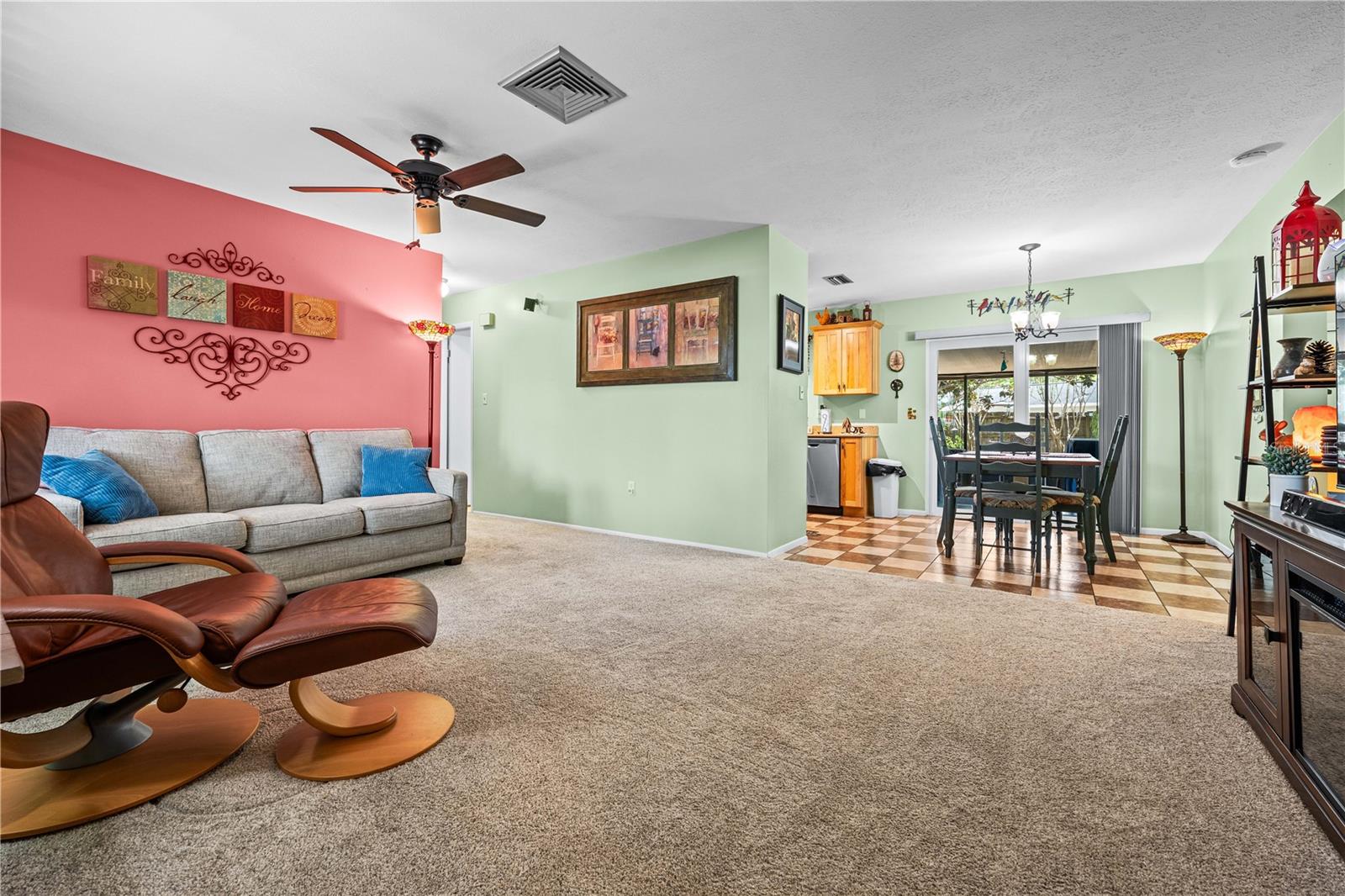 RIDGEWOOD ESTATES 12 ADD - Residential