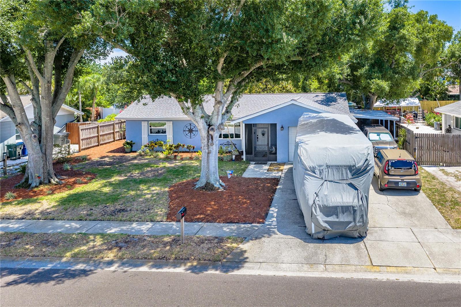 RIDGEWOOD ESTATES 12 ADD - Residential