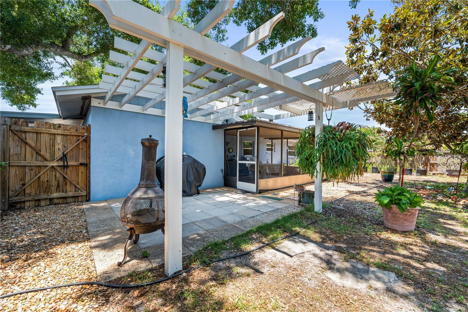 RIDGEWOOD ESTATES 12 ADD - Residential