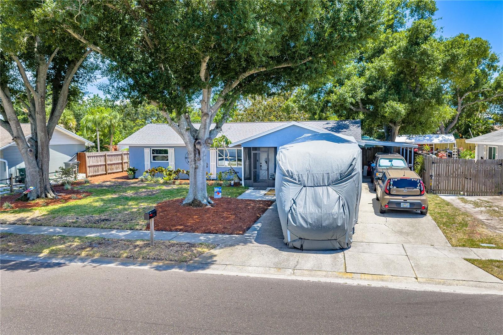 RIDGEWOOD ESTATES 12 ADD - Residential