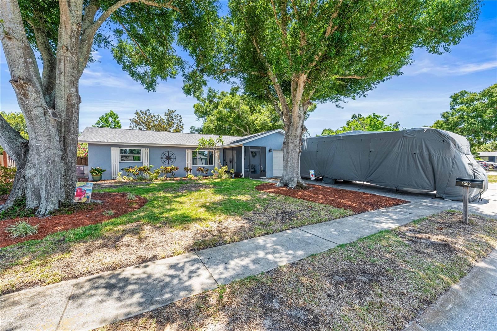 RIDGEWOOD ESTATES 12 ADD - Residential