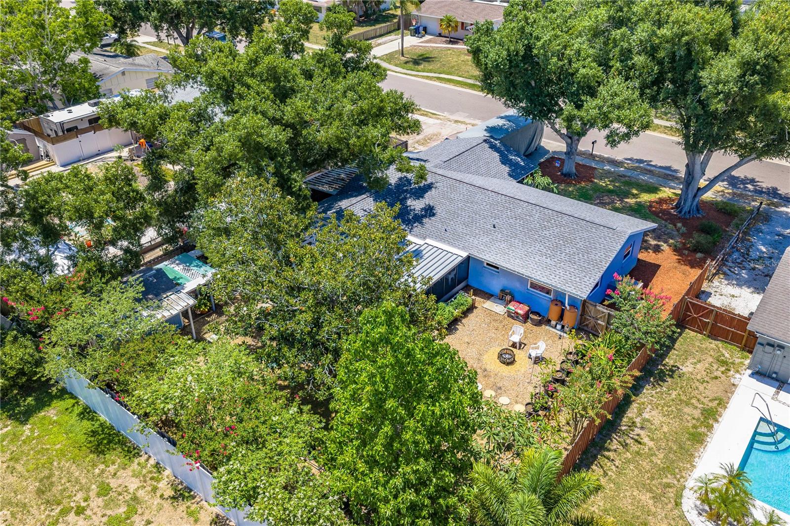 RIDGEWOOD ESTATES 12 ADD - Residential