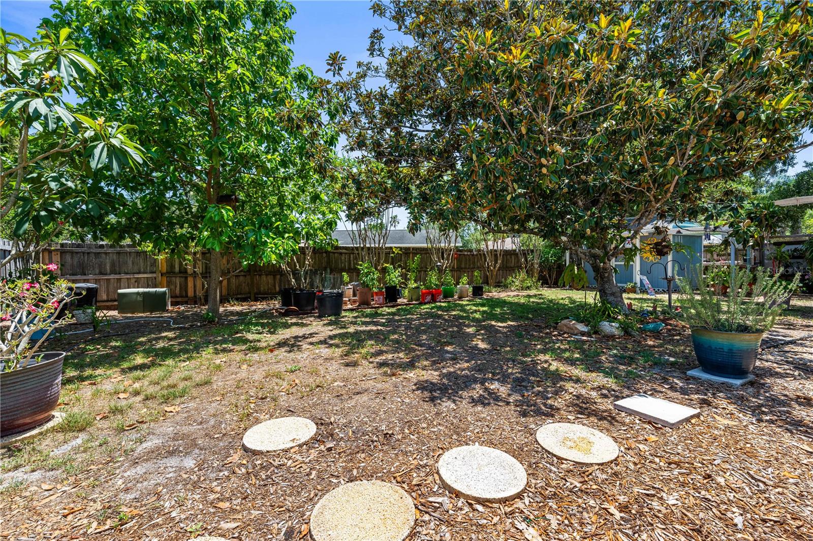 RIDGEWOOD ESTATES 12 ADD - Residential
