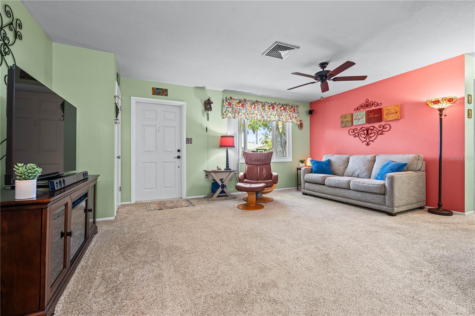 RIDGEWOOD ESTATES 12 ADD - Residential
