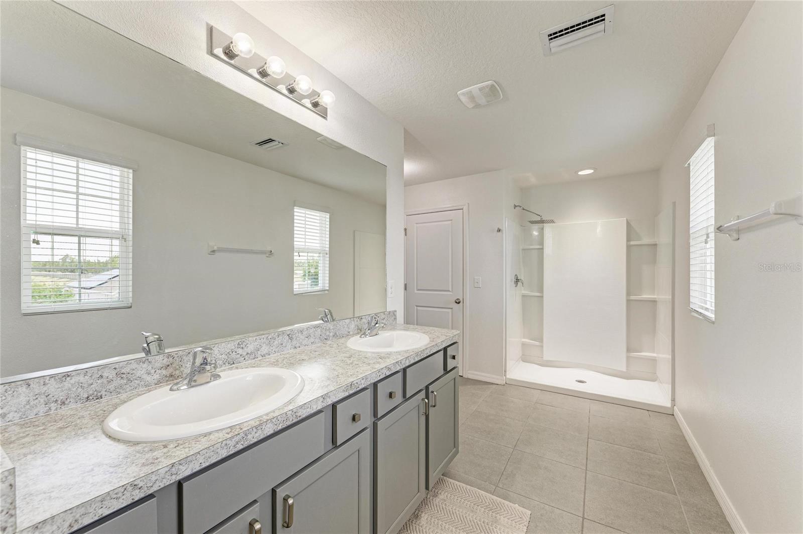 VILLAGES OF GLEN CREEK PH 1-A - Residential