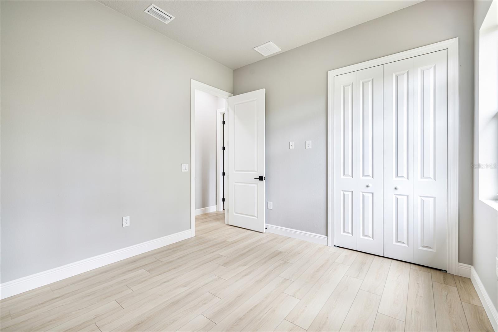 1572 - PORT CHARLOTTE SUB 25 - Residential
