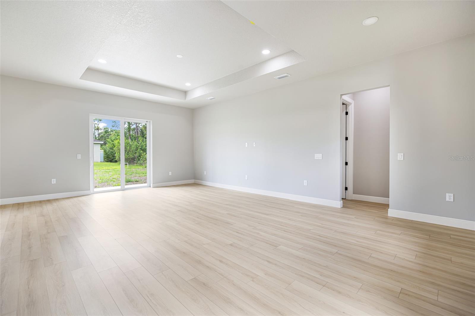 1572 - PORT CHARLOTTE SUB 25 - Residential