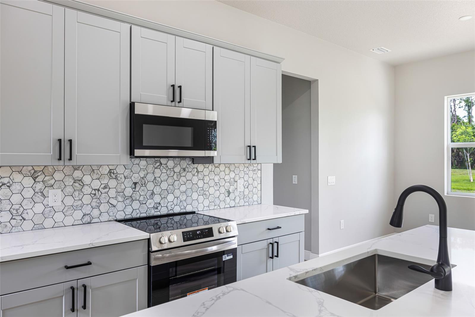 1572 - PORT CHARLOTTE SUB 25 - Residential