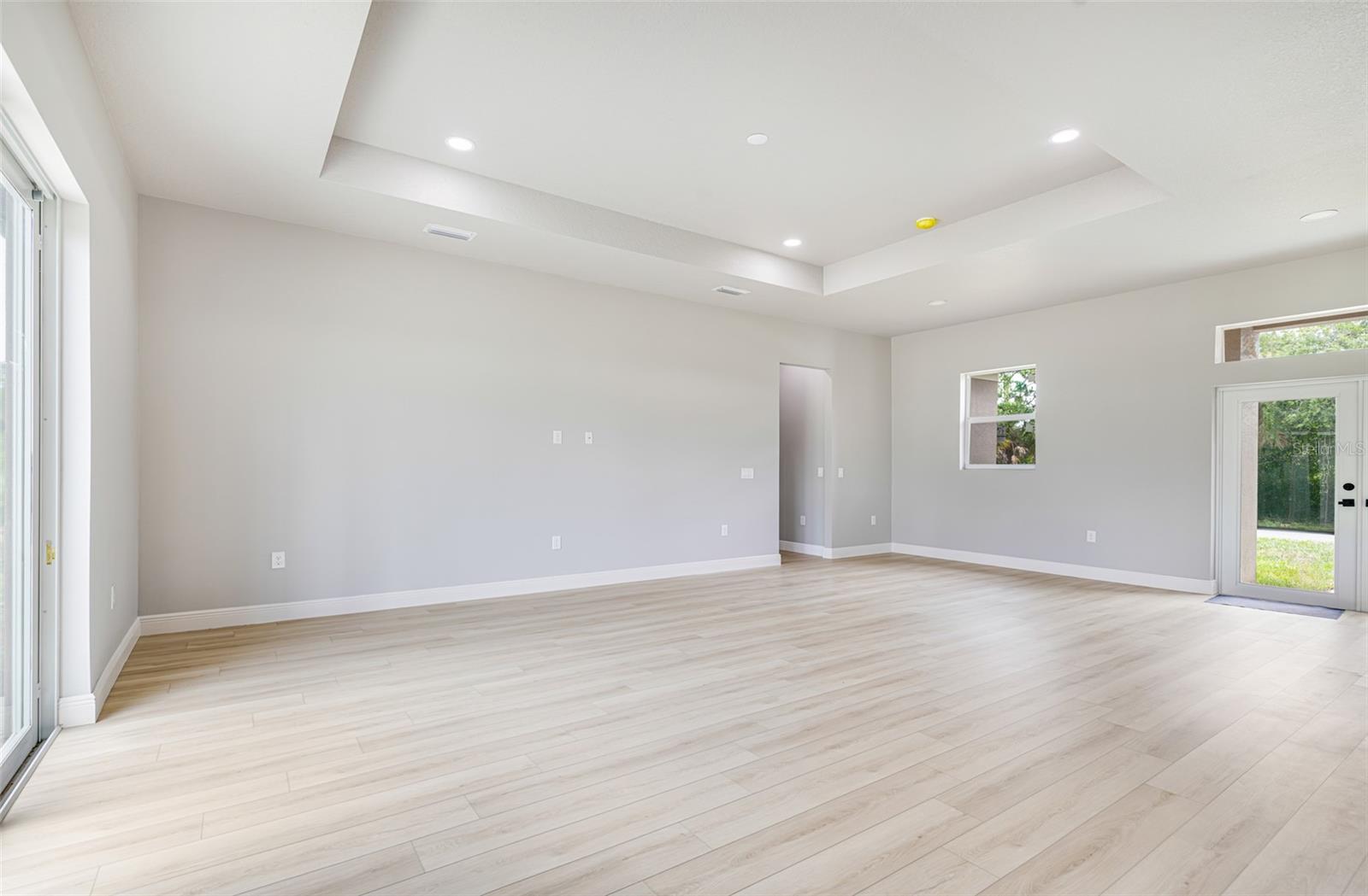 1572 - PORT CHARLOTTE SUB 25 - Residential