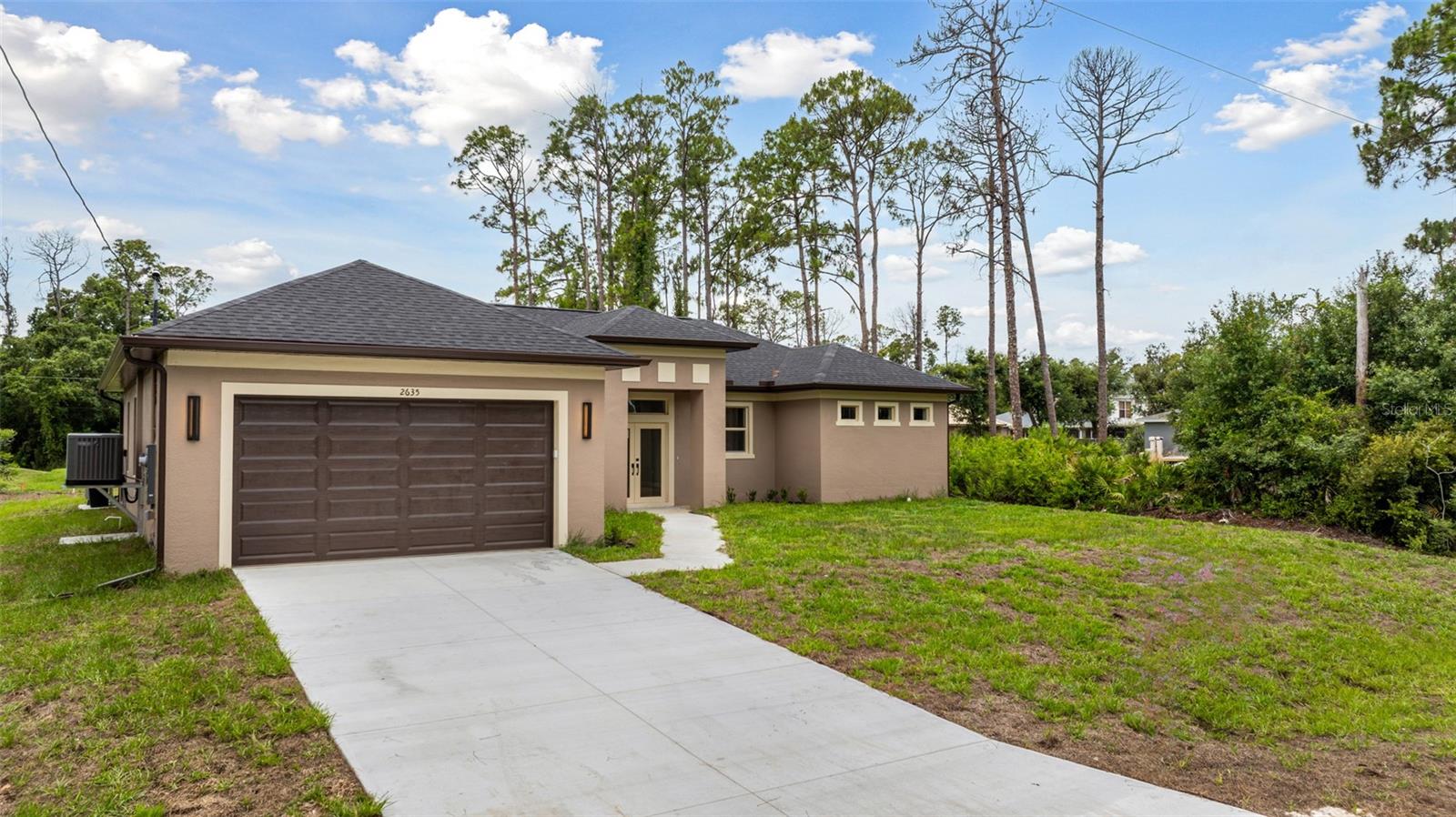 1572 - PORT CHARLOTTE SUB 25 - Residential