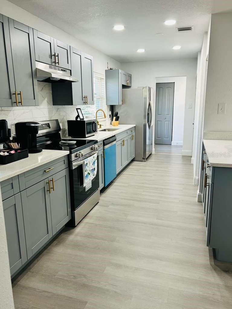 EAST LAKE PARK UNIT ONE - Residential
