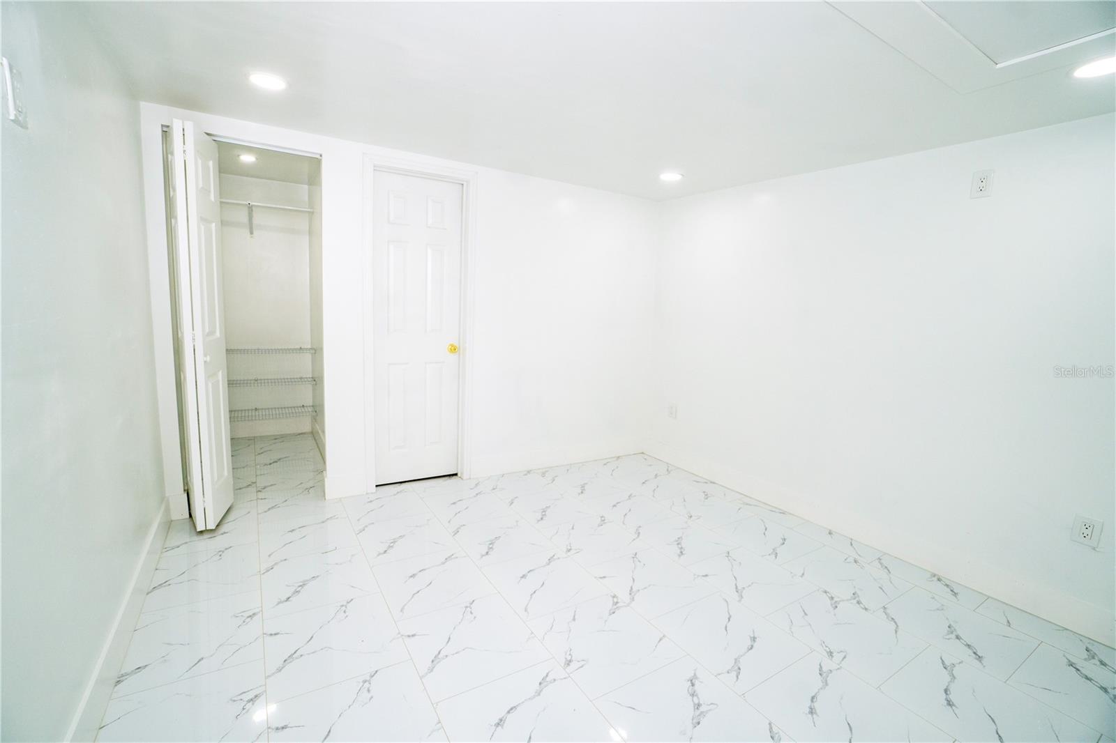 EAST LAKE PARK UNIT ONE - Residential